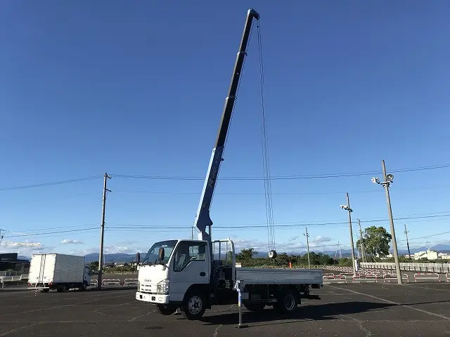 いすゞ エルフ BKG-NKR85AR(2WD)の写真19