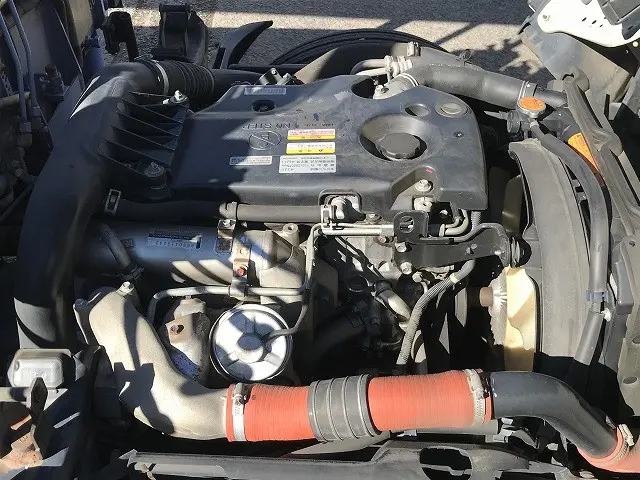 いすゞ エルフ BKG-NKR85AR(2WD)の写真26