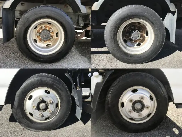 いすゞ エルフ BKG-NKR85AR(2WD)の写真44