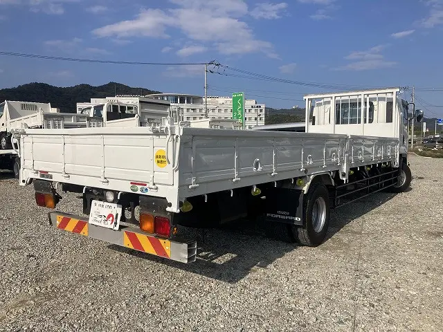 いすゞ フォワード SKG-FSR90S2(2WD)の写真8