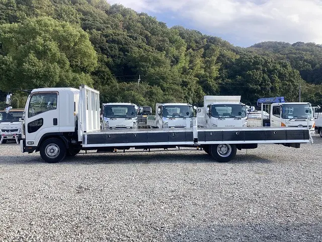 いすゞ フォワード SKG-FSR90S2(2WD)の写真11
