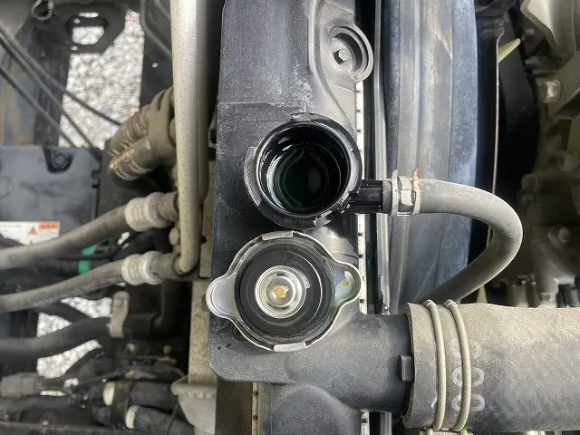 いすゞ フォワード SKG-FSR90S2(2WD)の写真17