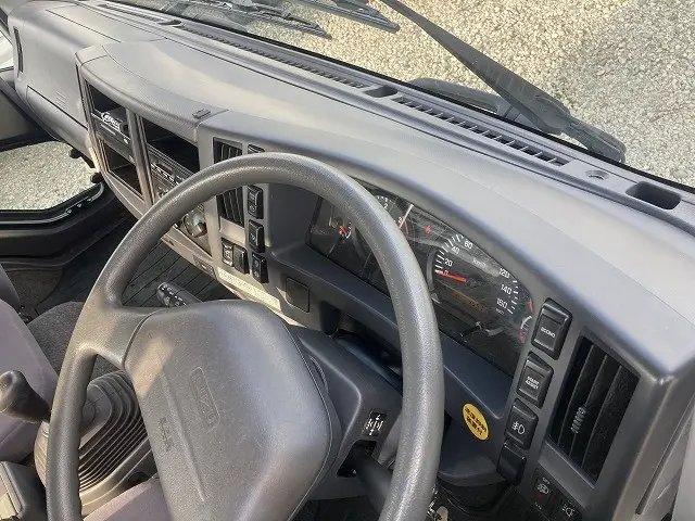いすゞ フォワード SKG-FSR90S2(2WD)の写真24