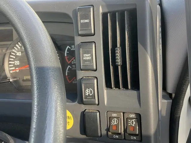 いすゞ フォワード SKG-FSR90S2(2WD)の写真29