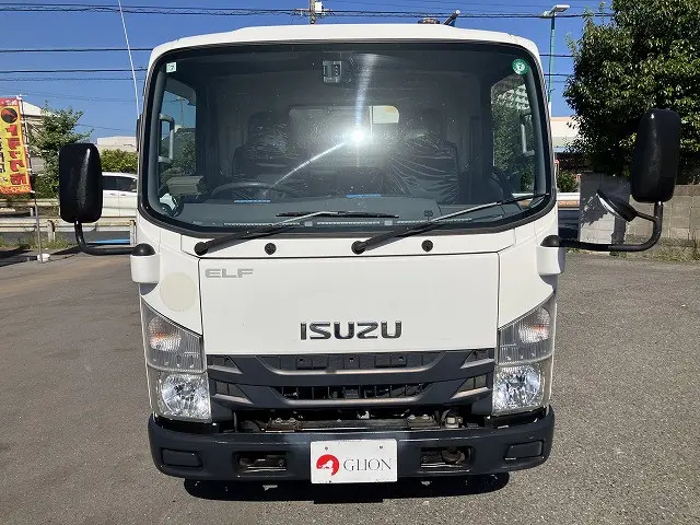 いすゞ エルフ TPG-NMR85N(2WD)の写真2