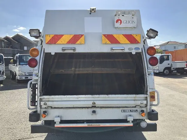 いすゞ エルフ TPG-NMR85N(2WD)の写真7