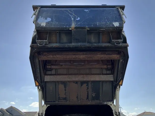 いすゞ エルフ TPG-NMR85N(2WD)の写真17