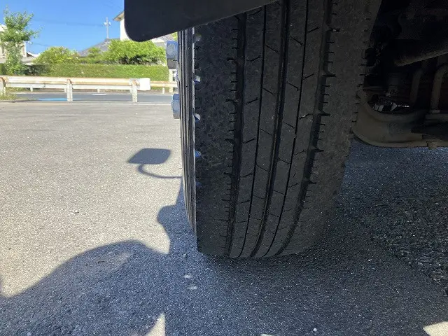 いすゞ エルフ TPG-NMR85N(2WD)の写真20