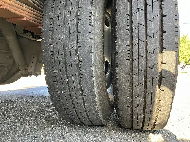 いすゞ エルフ TPG-NMR85N(2WD)の写真22