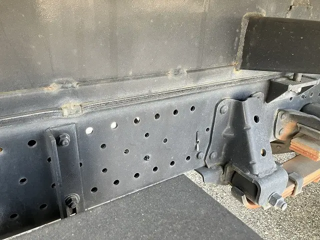 いすゞ エルフ TPG-NMR85N(2WD)の写真22