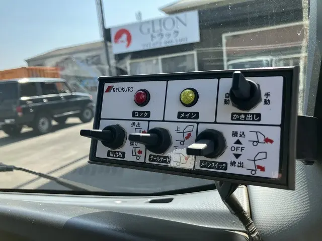 いすゞ エルフ TPG-NMR85N(2WD)の写真27