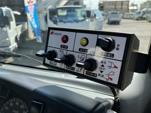 いすゞ エルフ TPG-NMR85N(2WD)の写真29