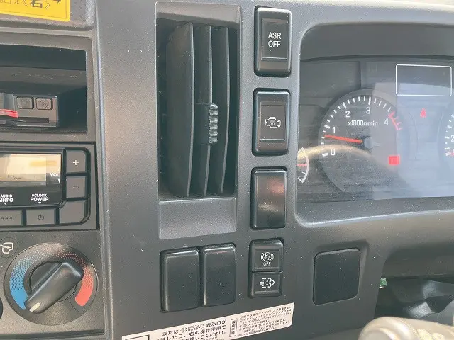 いすゞ エルフ TPG-NMR85N(2WD)の写真30