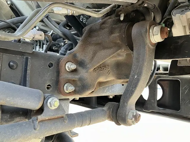 いすゞ エルフ TPG-NMR85N(2WD)の写真47