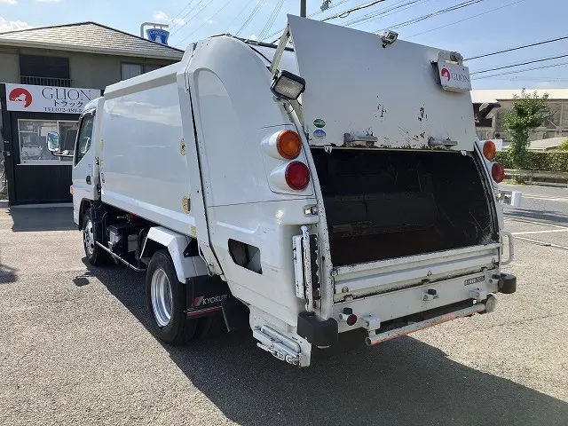 三菱 キャンター TPG-FEA50(2WD)の写真6