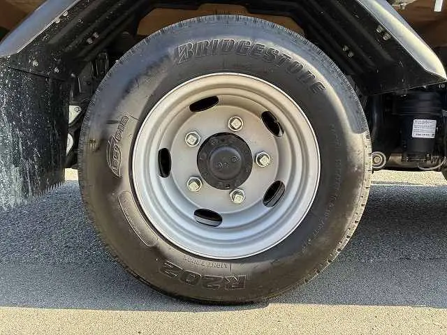 三菱 キャンター 2RG-FBA20(2WD)の写真30