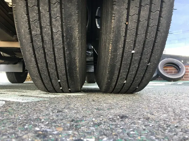 いすゞ エルフ 2RG-NKR88A(2WD)の写真47