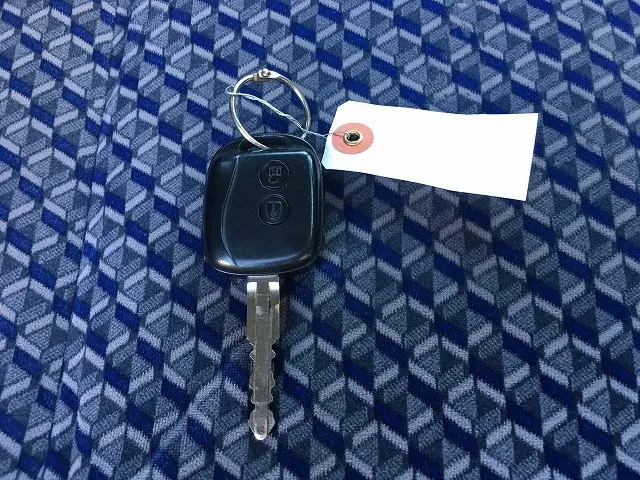 いすゞ エルフ 2RG-NKR88A(2WD)の写真49