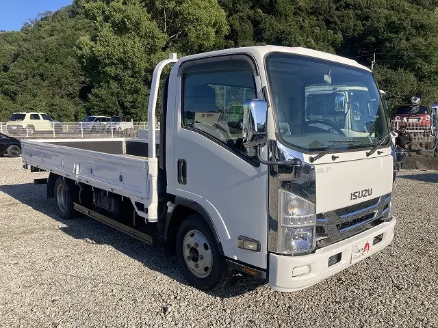 いすゞ エルフ BKG-NPR85AN(2WD)の写真3