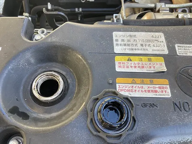 いすゞ エルフ BKG-NPR85AN(2WD)の写真43