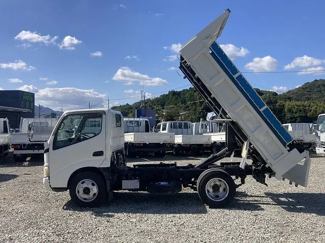 日野 デュトロ PB-XZU311T(2WD)の写真4