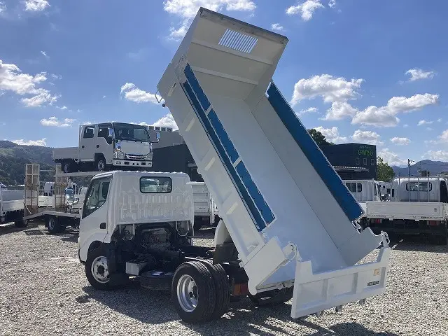 日野 デュトロ PB-XZU311T(2WD)の写真6