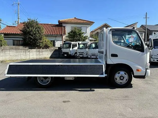 日野 デュトロ 2KG-XZU605M(2WD)の写真12