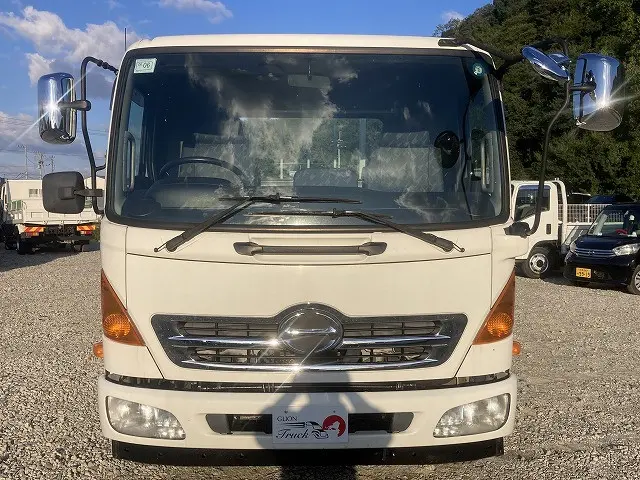 日野 レンジャー TKG-FC9JLAP(2WD)の写真2