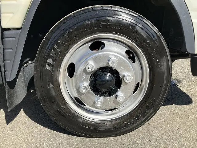 三菱 キャンター 2PG-FEB80(2WD)の写真28