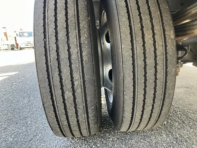 三菱 キャンター 2PG-FEB80(2WD)の写真33