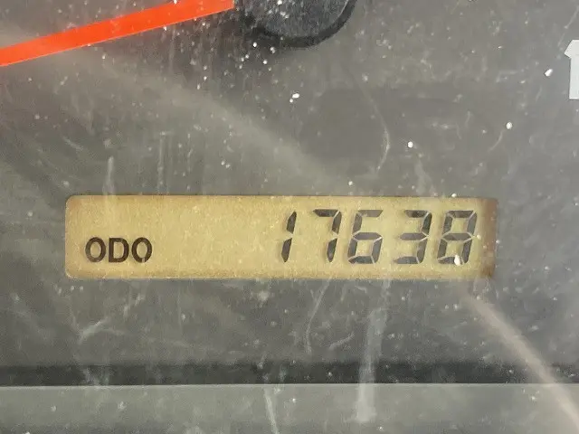 いすゞ エルフ BDG-NKR85A(2WD)の写真27