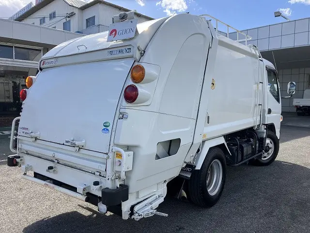 三菱 キャンター TKG-FEA50(2WD)の写真8