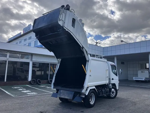 三菱 キャンター TKG-FEA50(2WD)の写真16