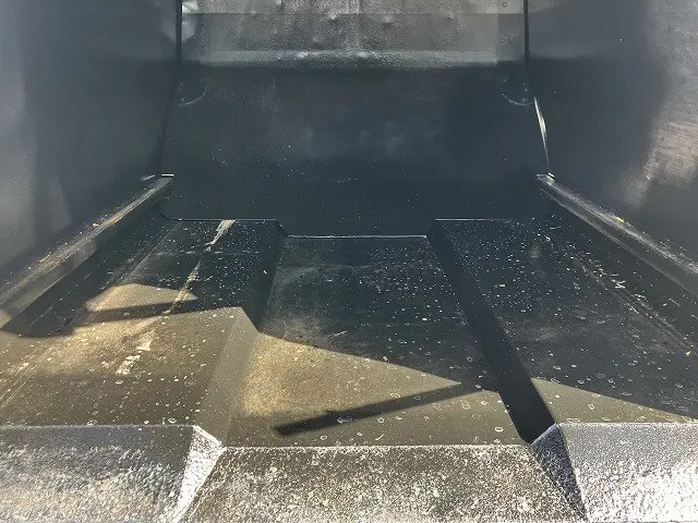 三菱 キャンター TKG-FEA50(2WD)の写真24