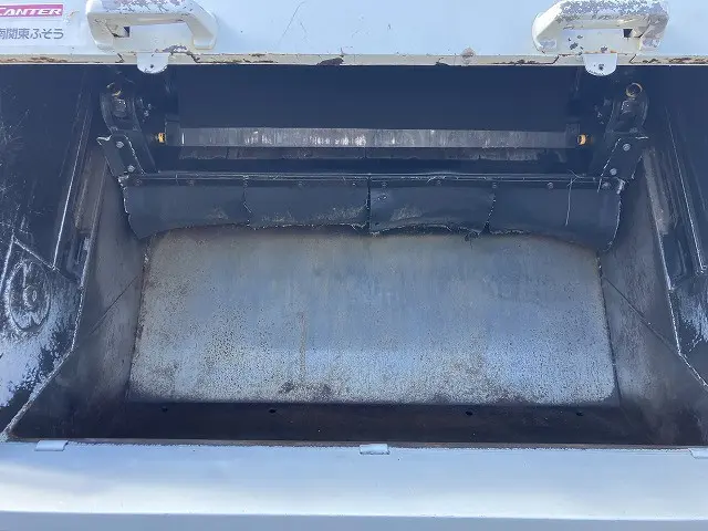三菱 キャンター TKG-FEA50(2WD)の写真29
