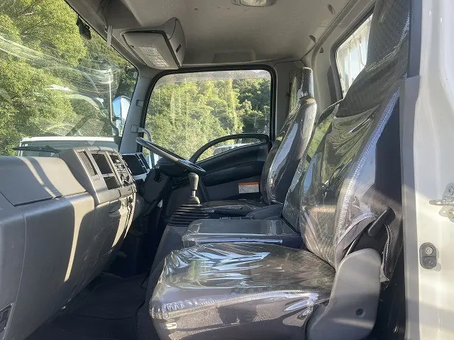 いすゞ フォワード TKG-FRR90S1(2WD)の写真18