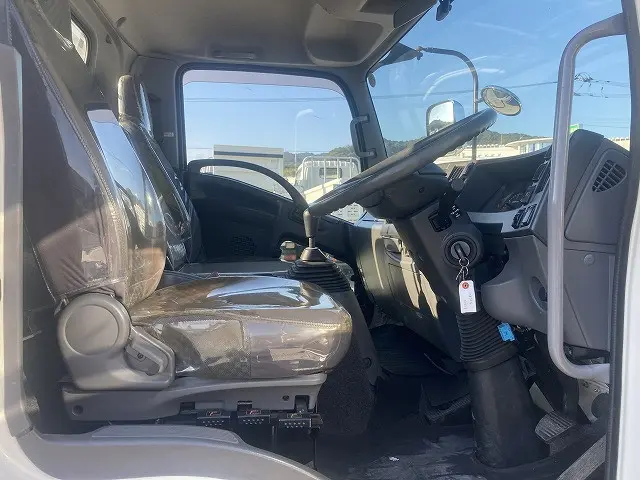 いすゞ フォワード TKG-FRR90S1(2WD)の写真19