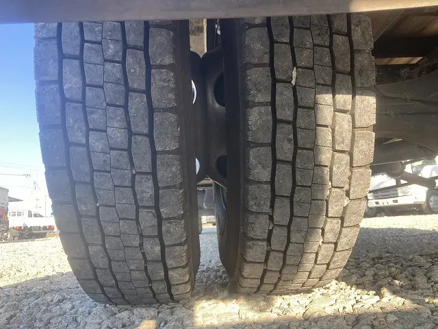 いすゞ フォワード TKG-FRR90S1(2WD)の写真42