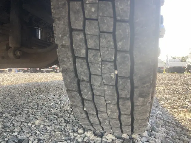 いすゞ フォワード TKG-FRR90S1(2WD)の写真45