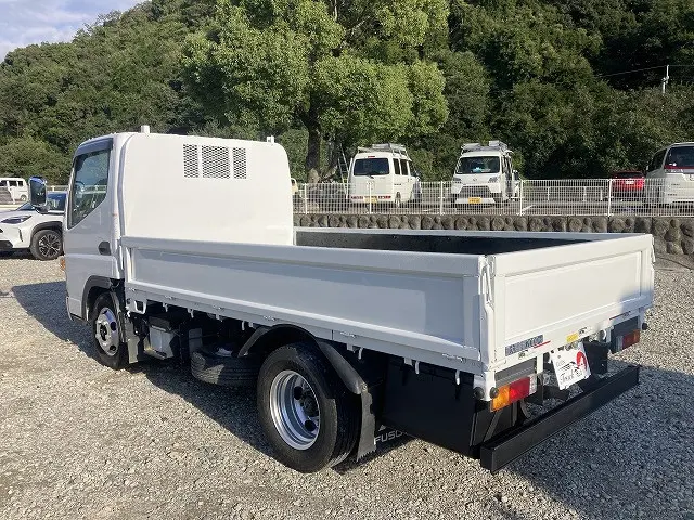 三菱 キャンター 2RG-FBA20(2WD)の写真6