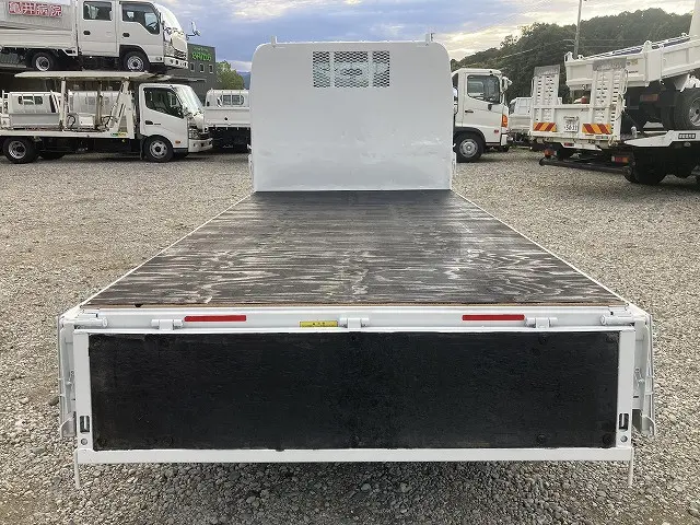 三菱 キャンター 2RG-FBA20(2WD)の写真14