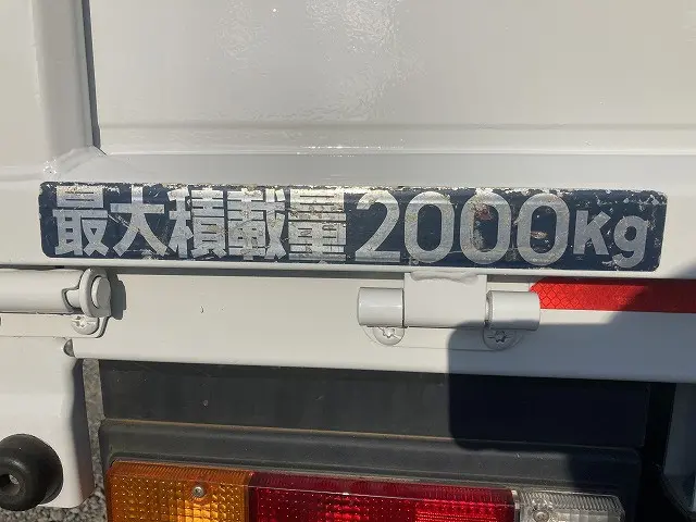 三菱 キャンター 2RG-FBA20(2WD)の写真21