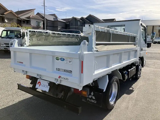 三菱 キャンター 2PG-FBA60(2WD)の写真15