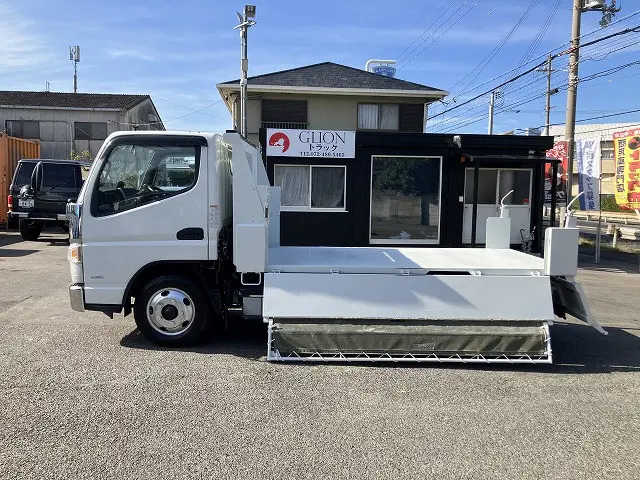 三菱 キャンター 2PG-FBA60(2WD)の写真18