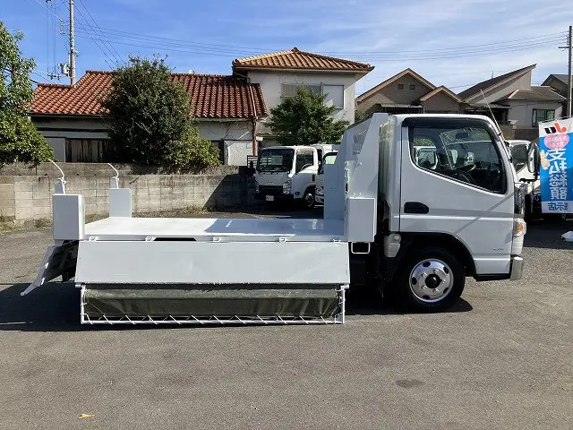 三菱 キャンター 2PG-FBA60(2WD)の写真19