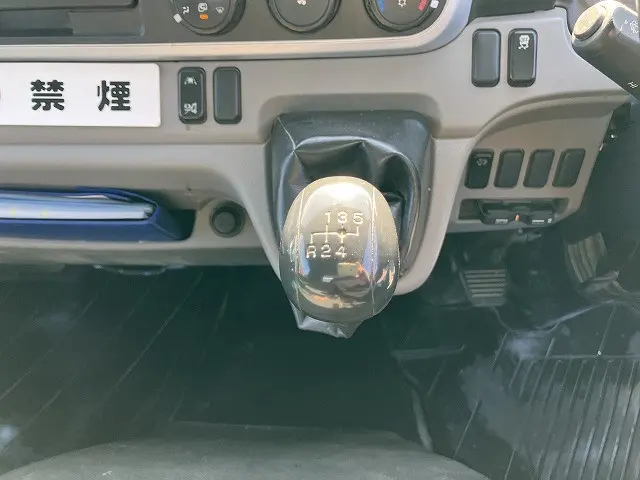 三菱 キャンター 2PG-FBA60(2WD)の写真42