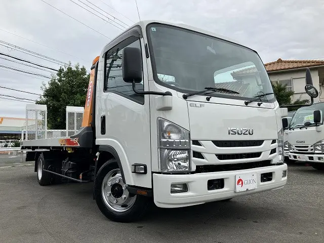 いすゞ エルフ TRG-NPR85AN(2WD)の写真3