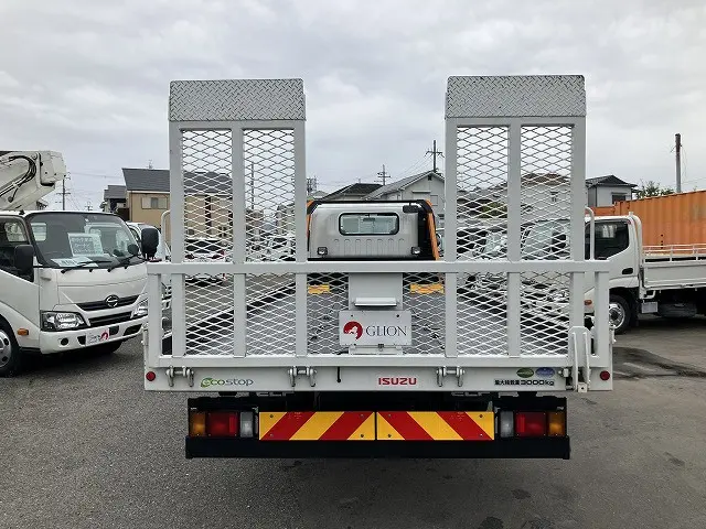 いすゞ エルフ TRG-NPR85AN(2WD)の写真7