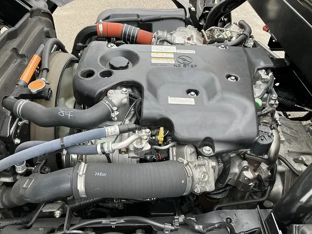 いすゞ エルフ TRG-NPR85AN(2WD)の写真14