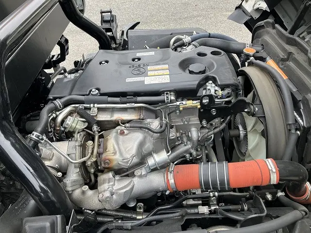 いすゞ エルフ TRG-NPR85AN(2WD)の写真15